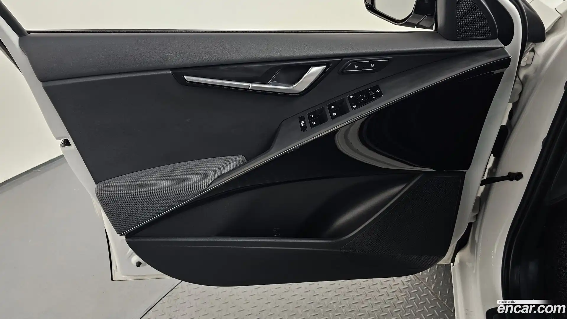 Niro Kia 2022.11-INNER-034