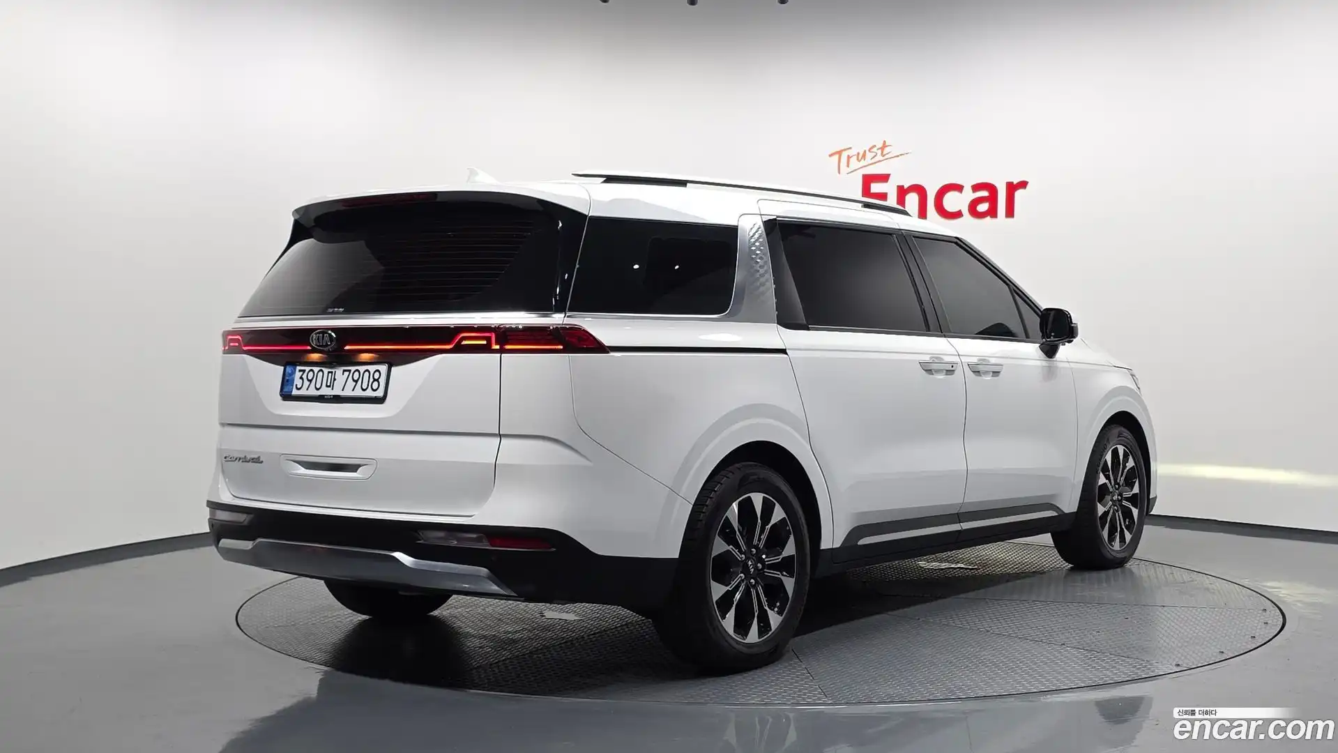 Canival Kia 2021.1-OUTER-002
