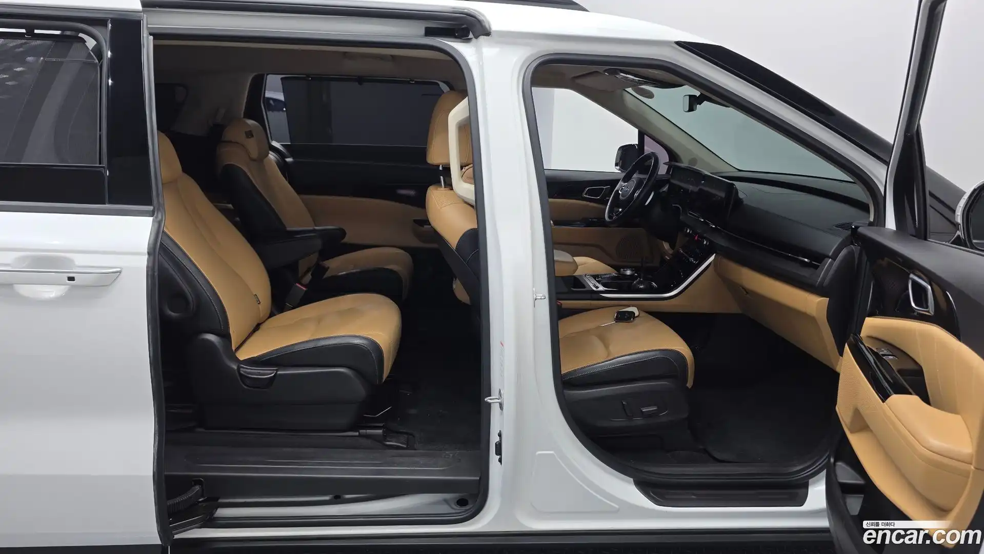 Canival Kia 2021.1-OPTION-015