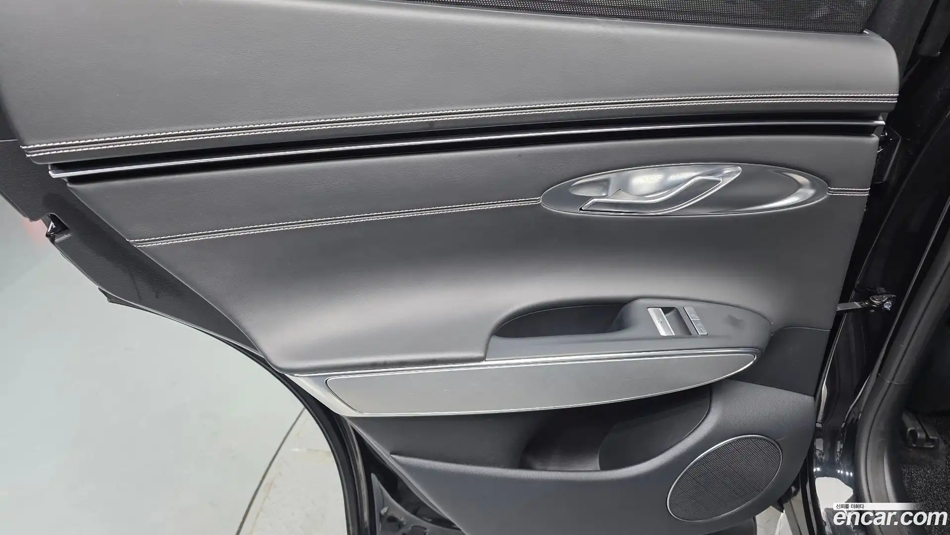 GV70 Genesis 2022.7-INNER-035