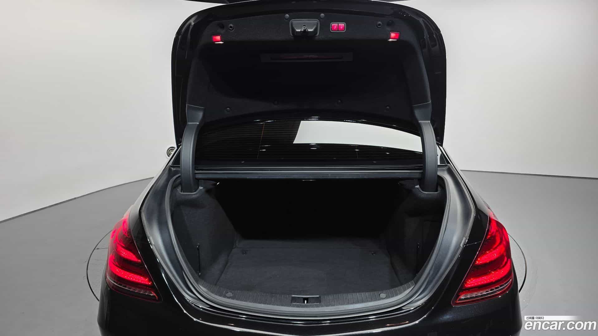 S-Class Mercedes-Benz 2017.11-OPTION-024