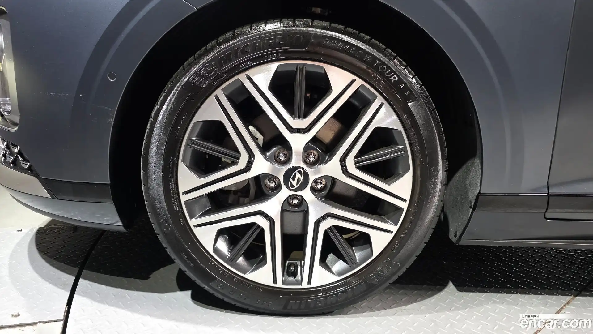 Grandeur Hyundai 2022.11-OUTER-005