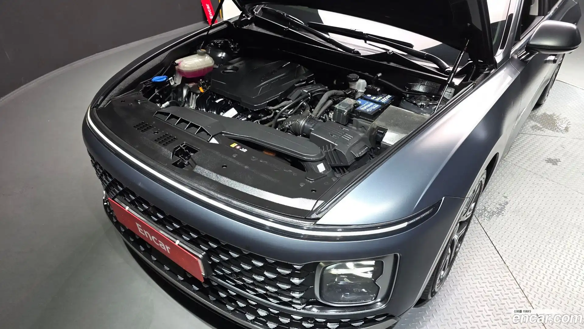 Grandeur Hyundai 2022.11-OUTER-006