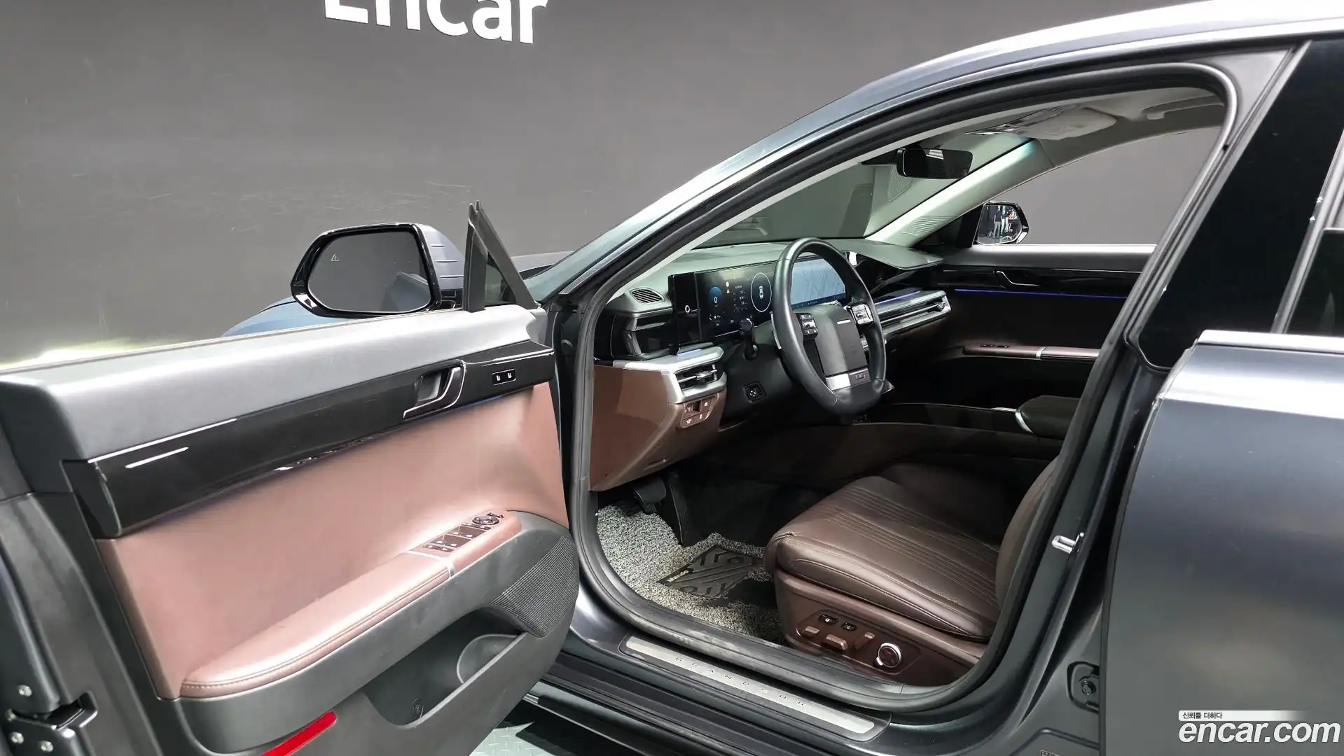 Grandeur Hyundai 2022.11-INNER-010
