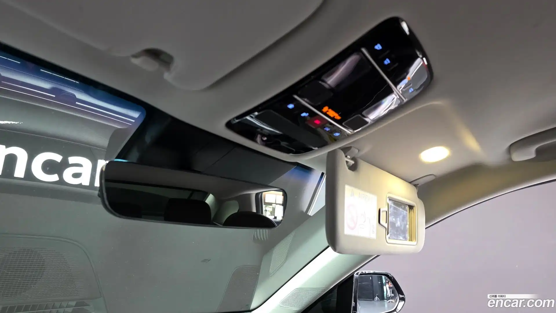 Grandeur Hyundai 2022.11-OPTION-023