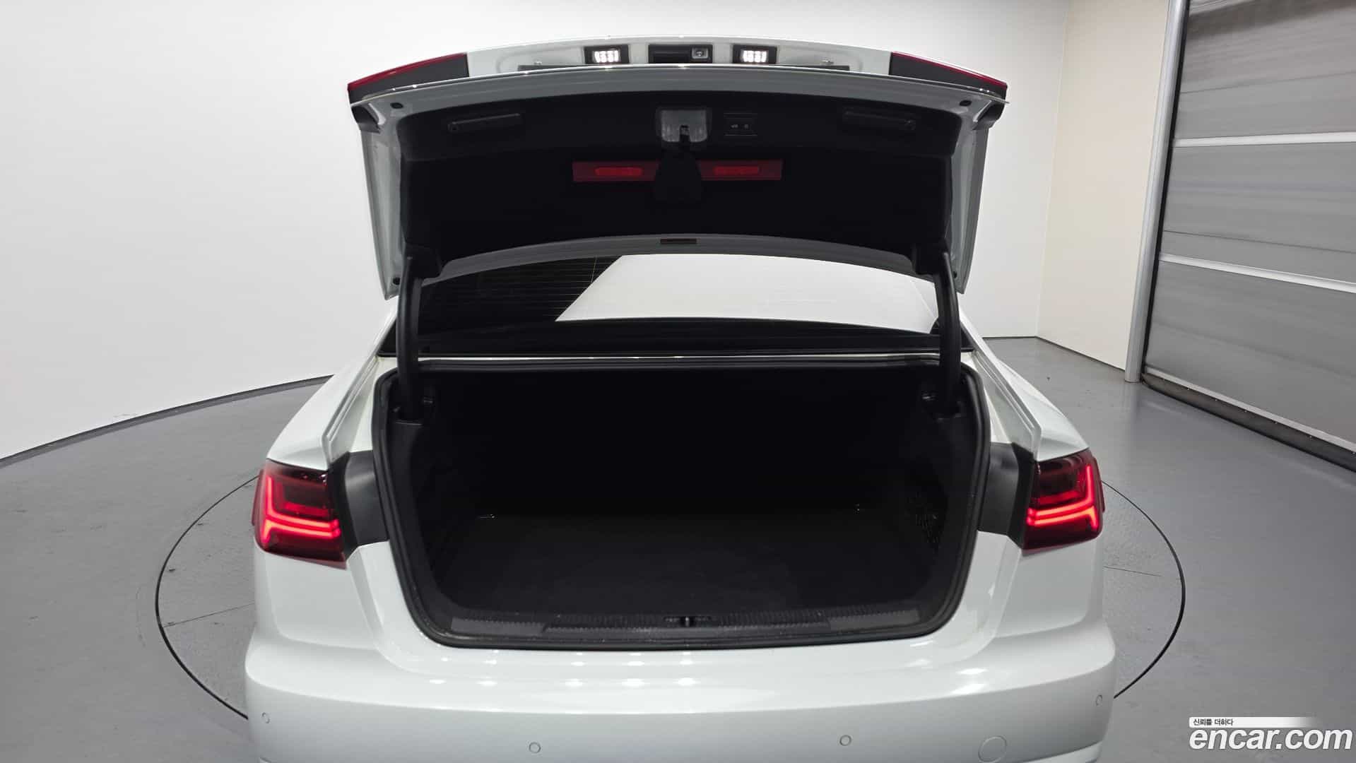 A6 Audi 2016.3-OPTION-024