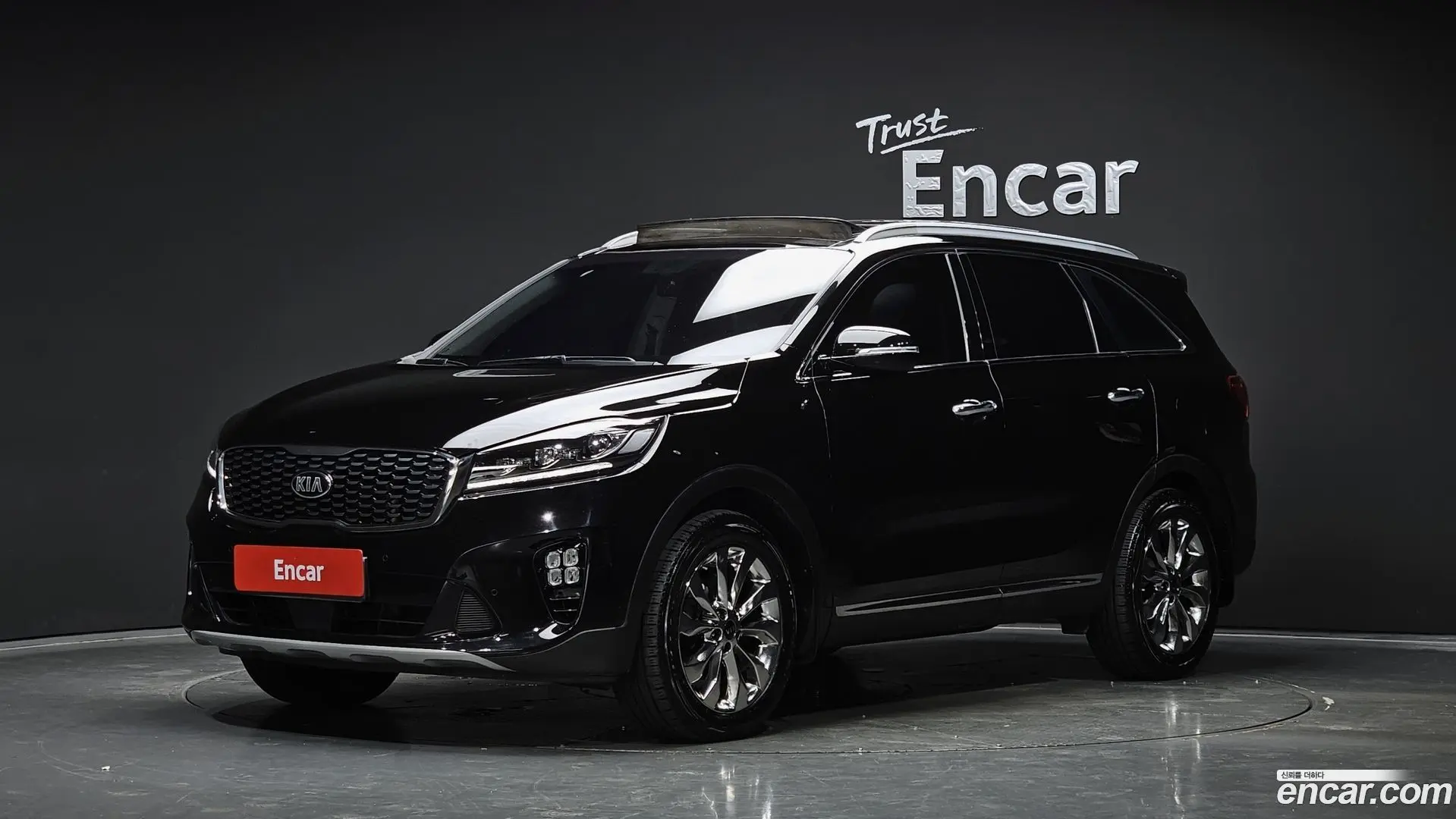Main__Slider__Photo:Sorento Kia 2018.6-0