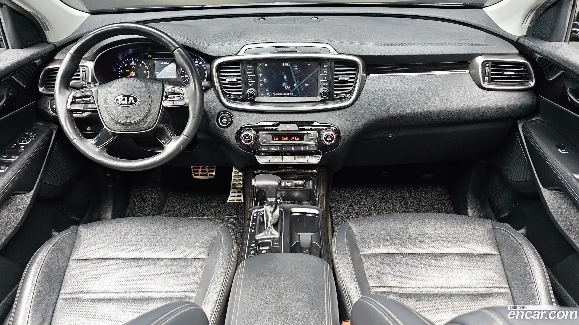 Sorento Kia 2018.6-INNER-007