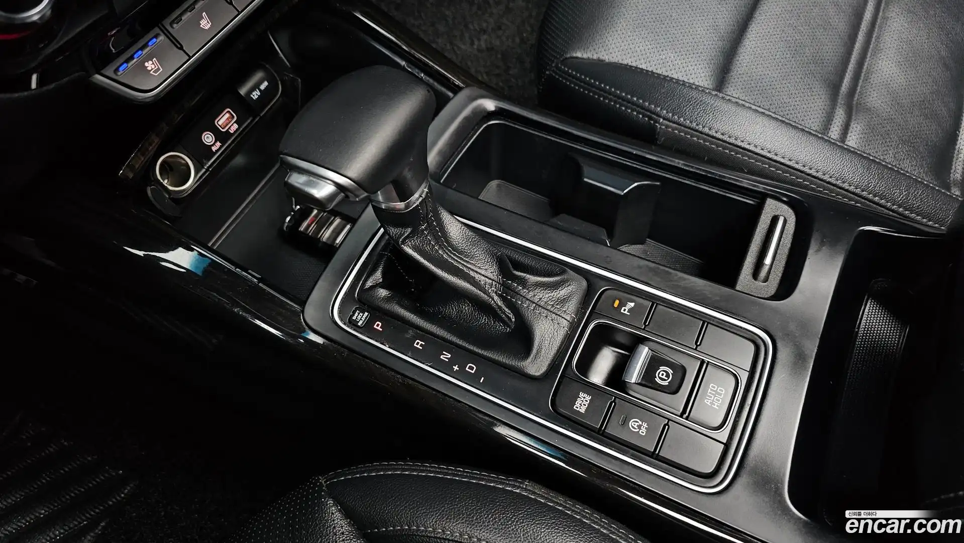 Sorento Kia 2018.6-INNER-009
