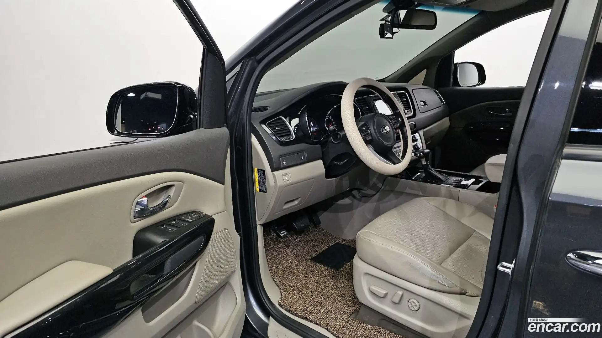 Canival Kia 2016.10-INNER-010