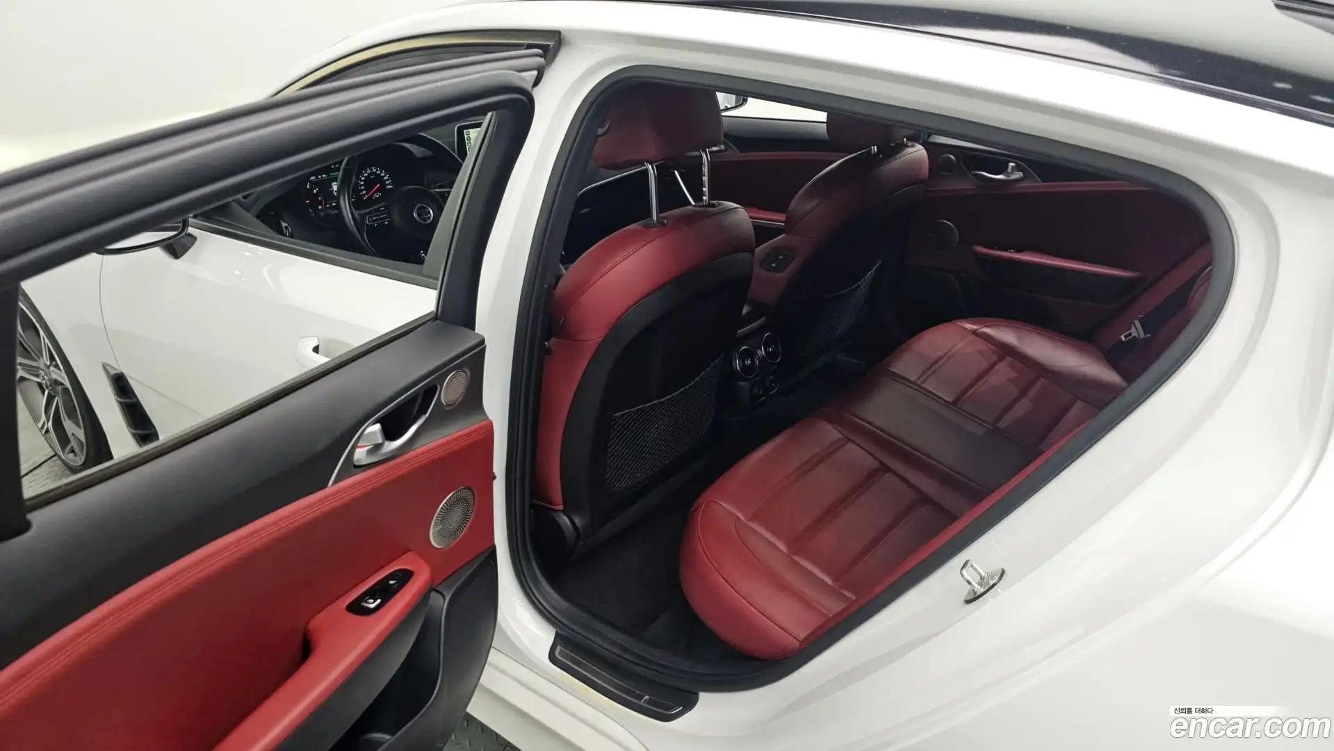 Stinger Kia 2019.8-OPTION-021