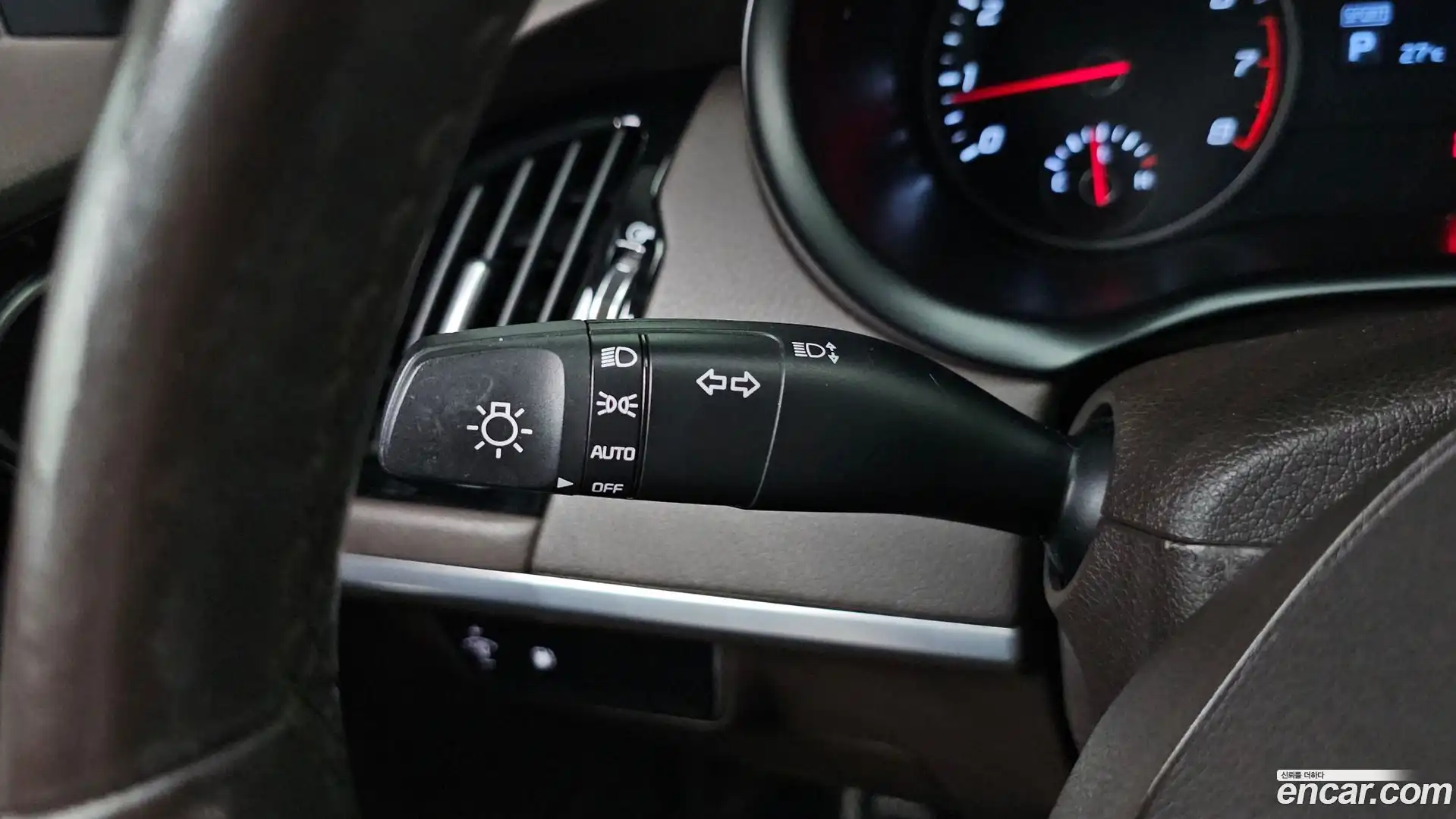 Stinger Kia 2017.8-OPTION-023
