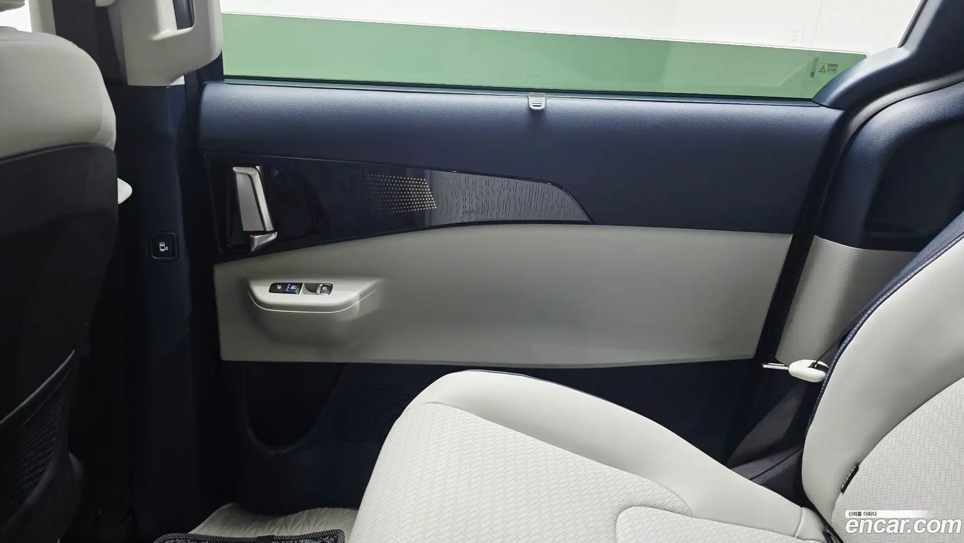 Canival Kia 2025.7-INNER-035