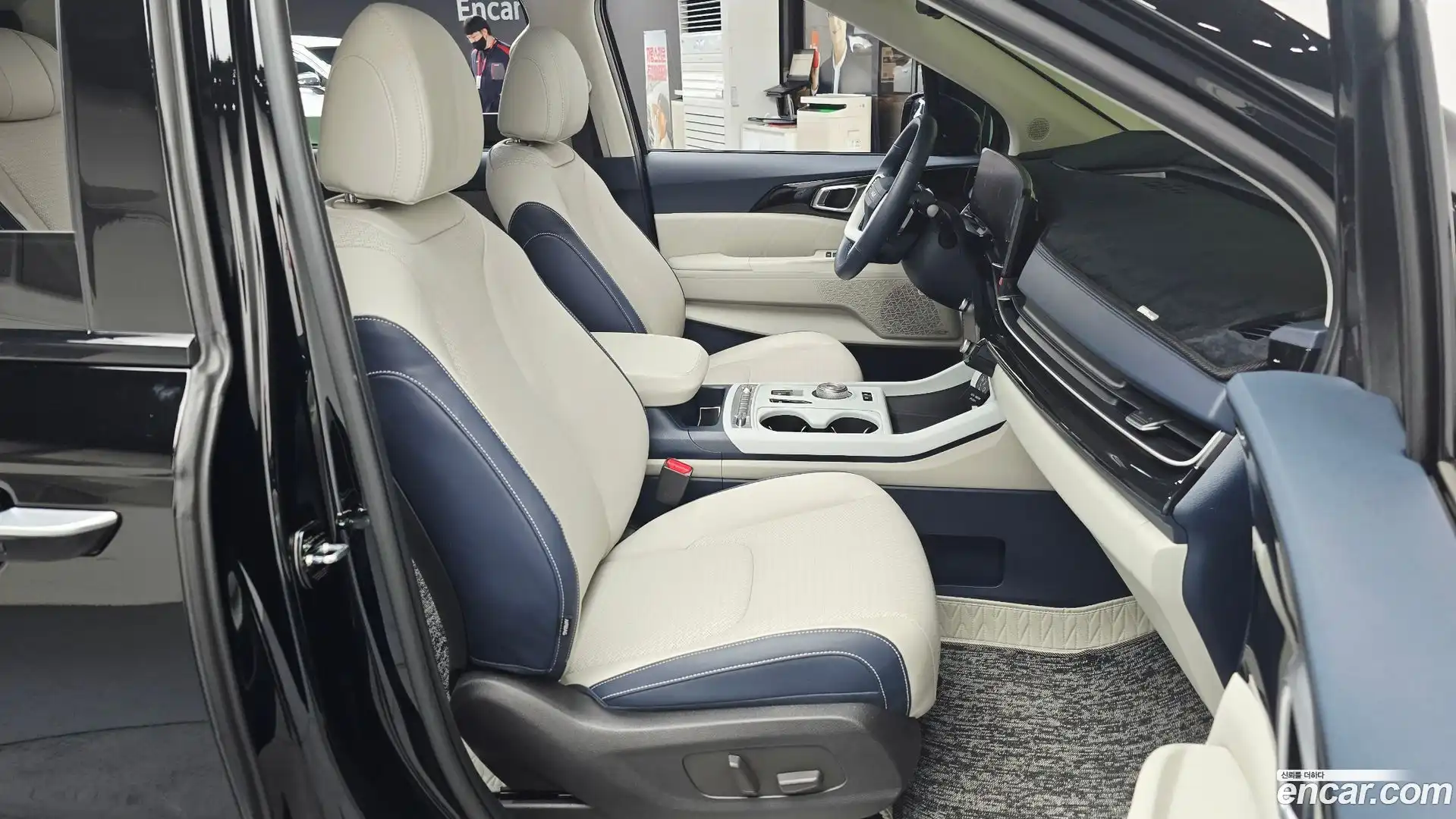 Canival Kia 2025.7-INNER-036