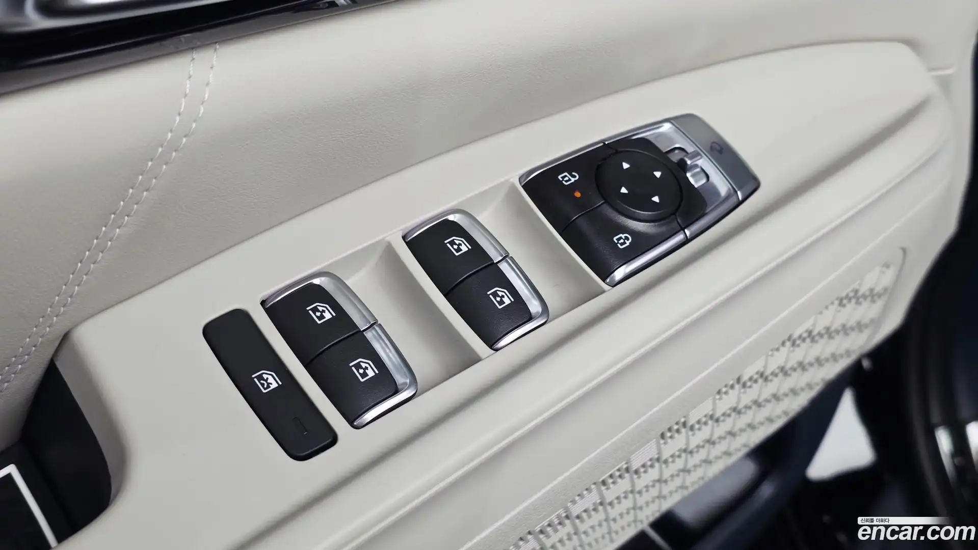 Canival Kia 2025.7-OPTION-042