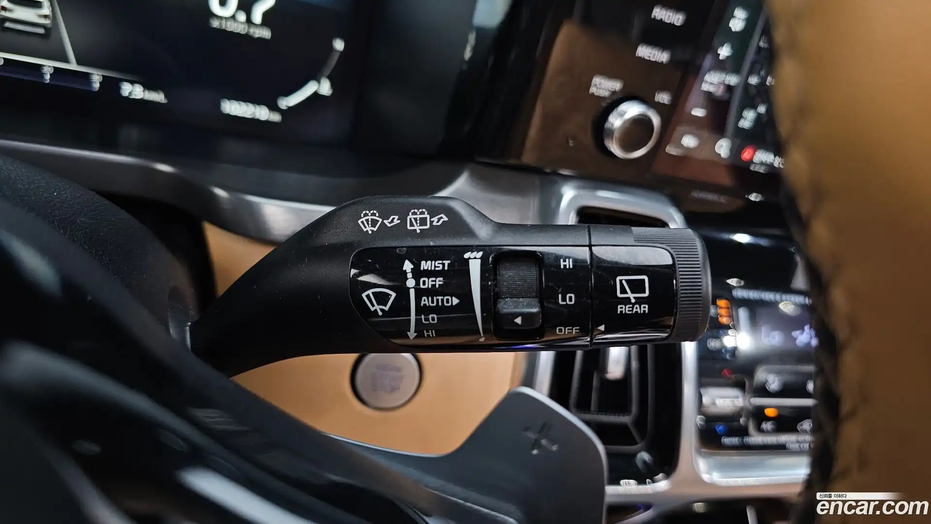 Sorento Kia 2022.9-OPTION-043