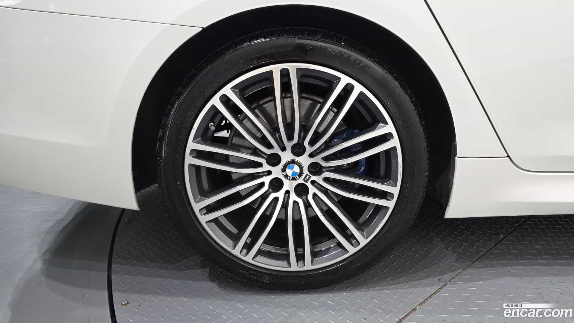 5-Series BMW 2019.10-OUTER-005