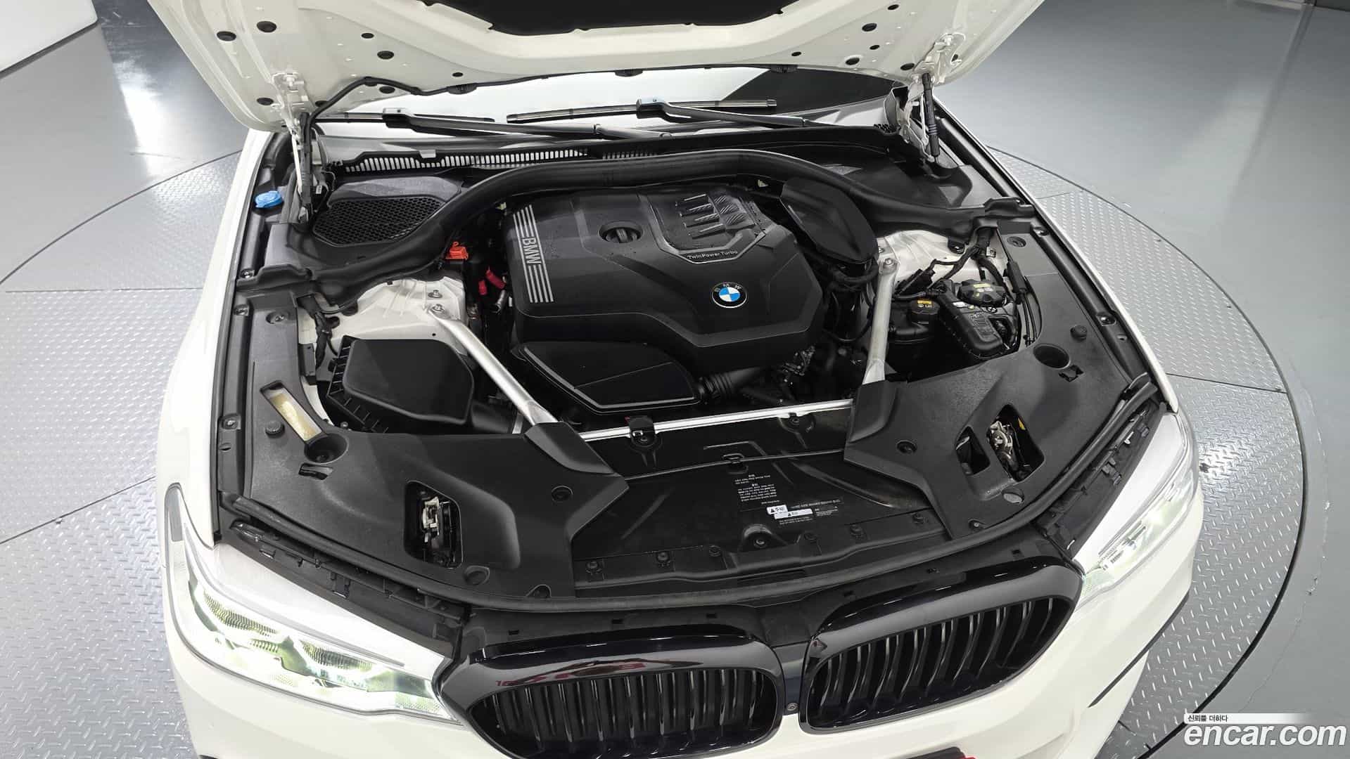 5-Series BMW 2019.10-OUTER-006