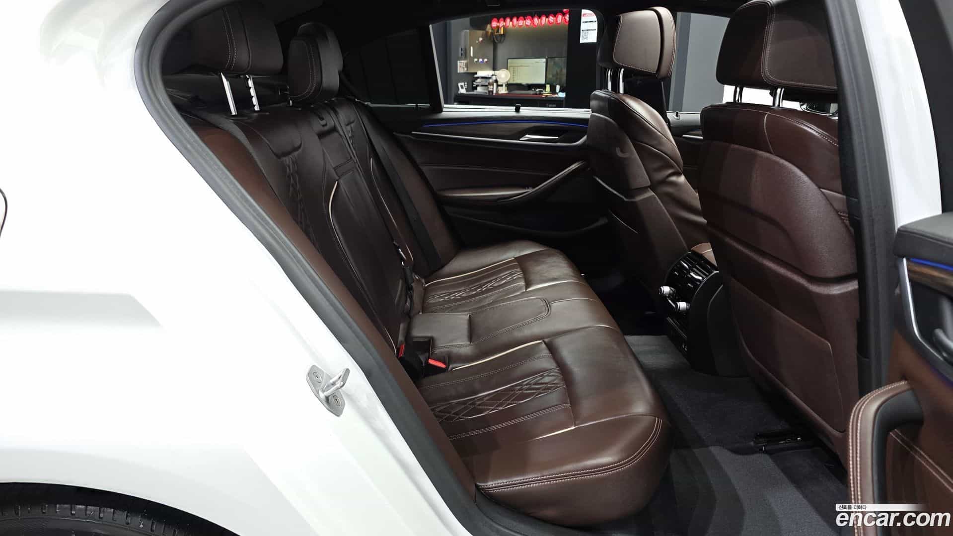 5-Series BMW 2019.10-OPTION-016