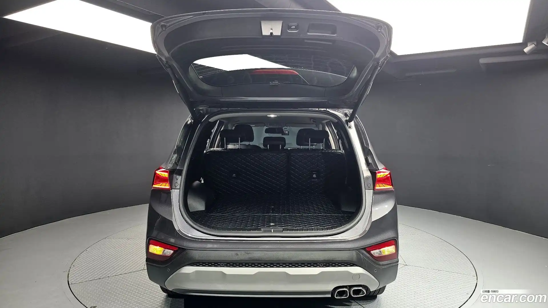 Santafe Hyundai 2018.4-OPTION-043