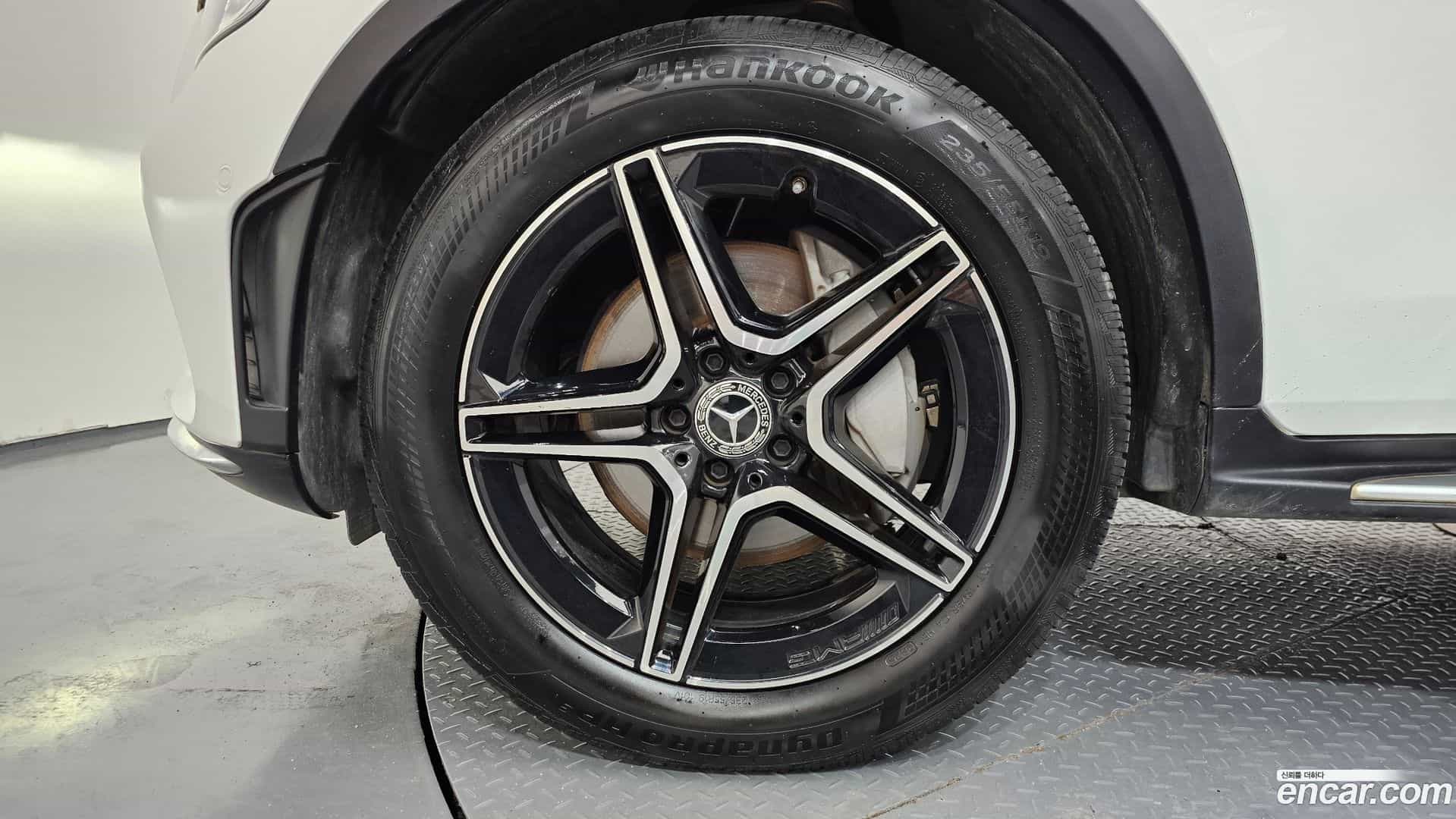 GLC-Class Mercedes-Benz 2022.5-OUTER-005