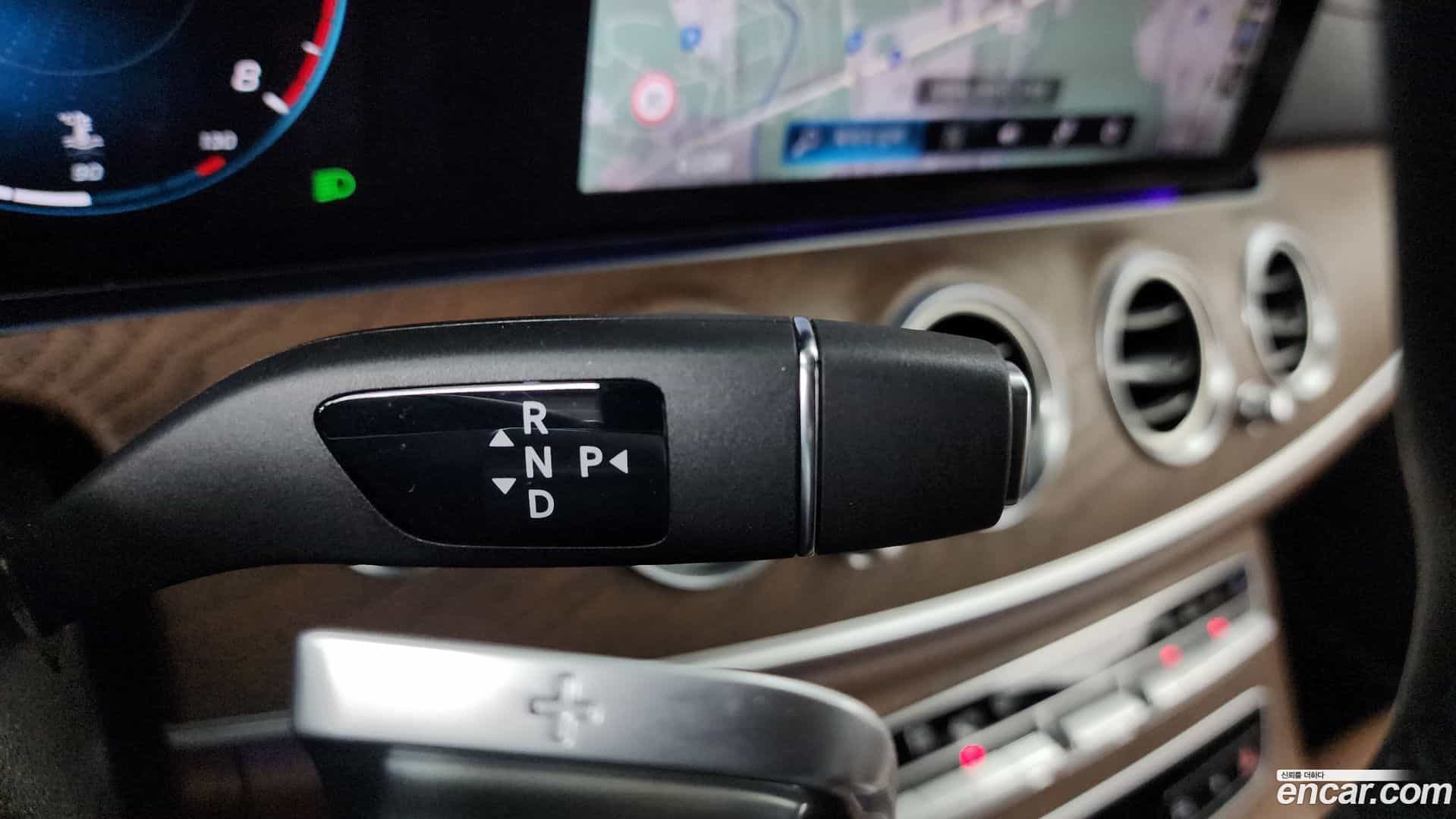 E-Class Mercedes-Benz 2023.7-INNER-009