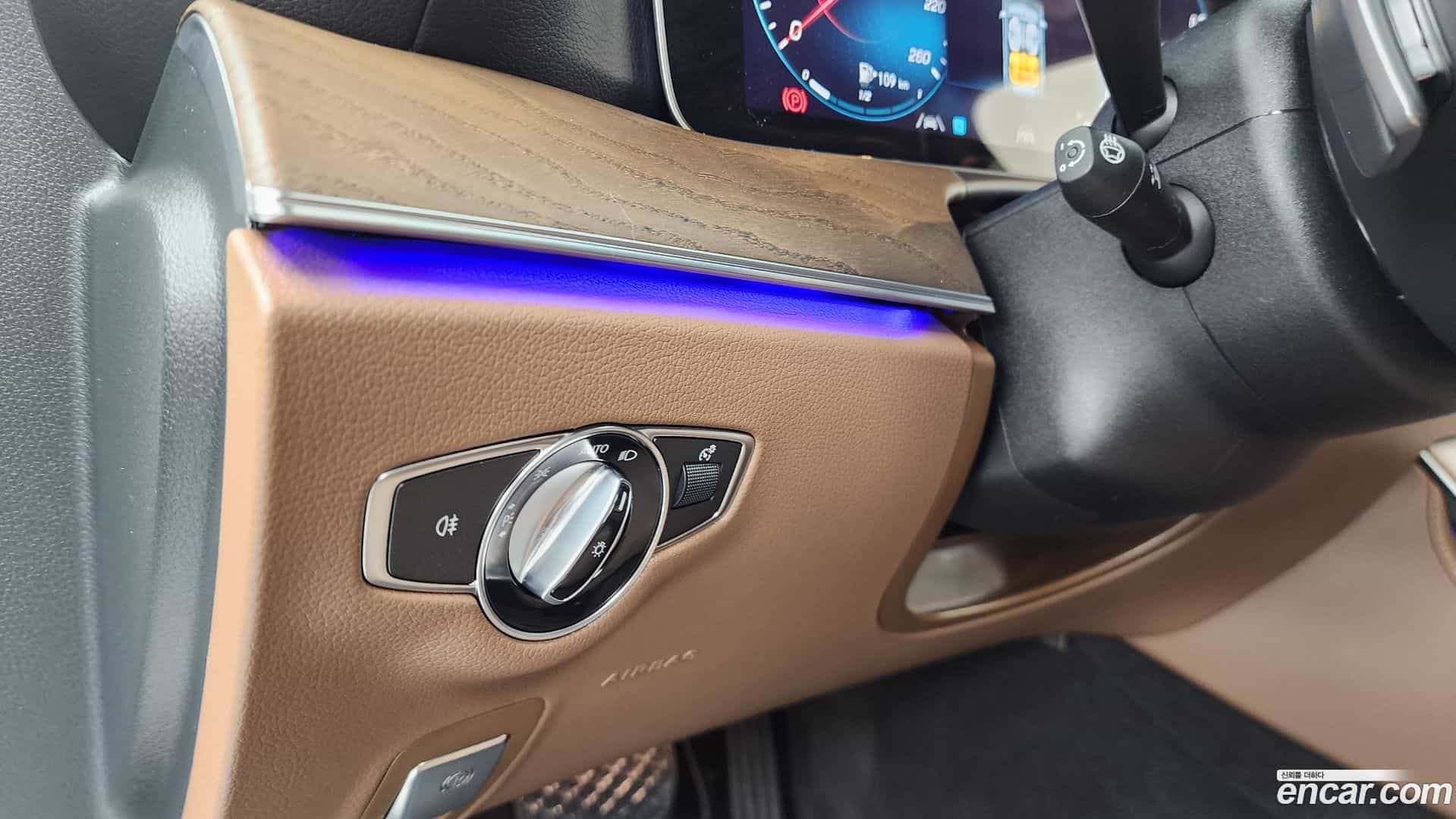 E-Class Mercedes-Benz 2023.7-OPTION-020