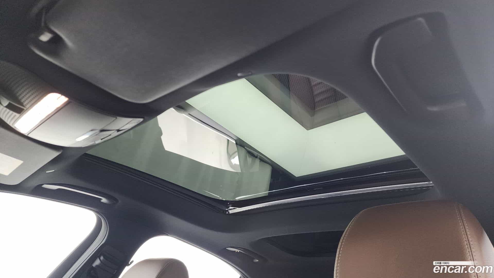 E-Class Mercedes-Benz 2023.7-OPTION-022