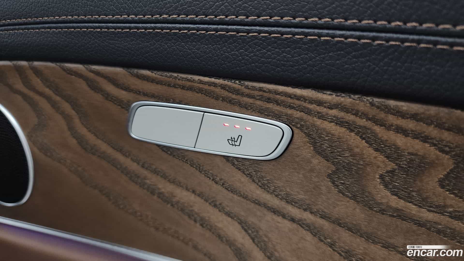 E-Class Mercedes-Benz 2023.7-OPTION-023