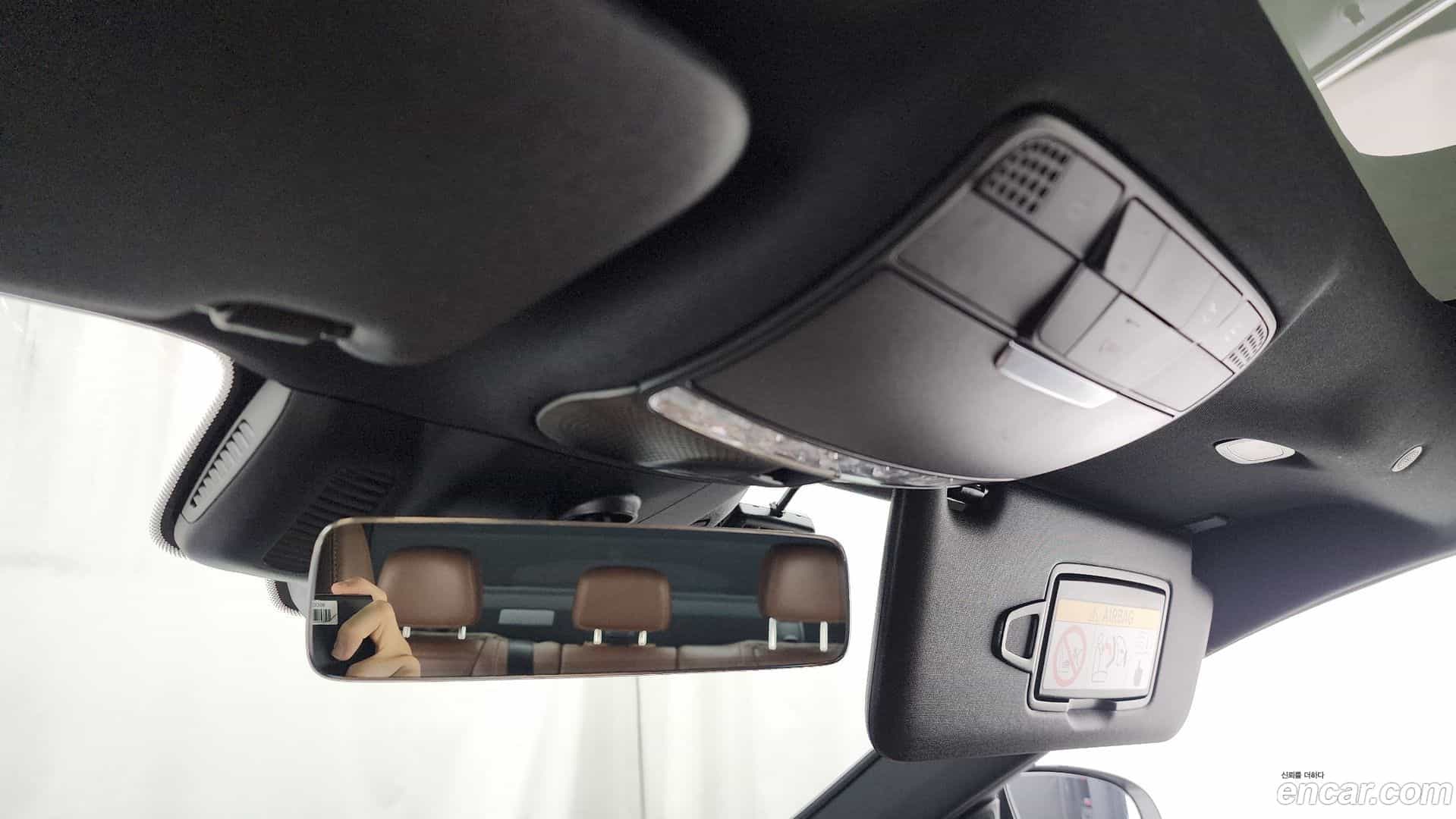 E-Class Mercedes-Benz 2023.7-OPTION-040