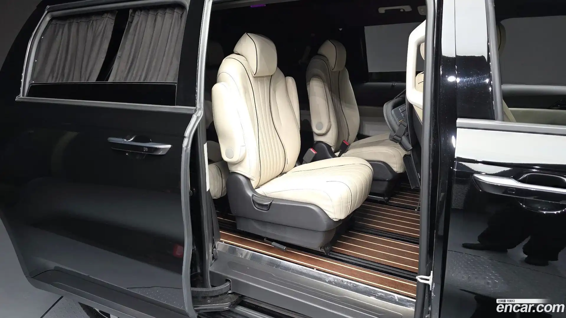 Canival Kia 2023.10-OPTION-016