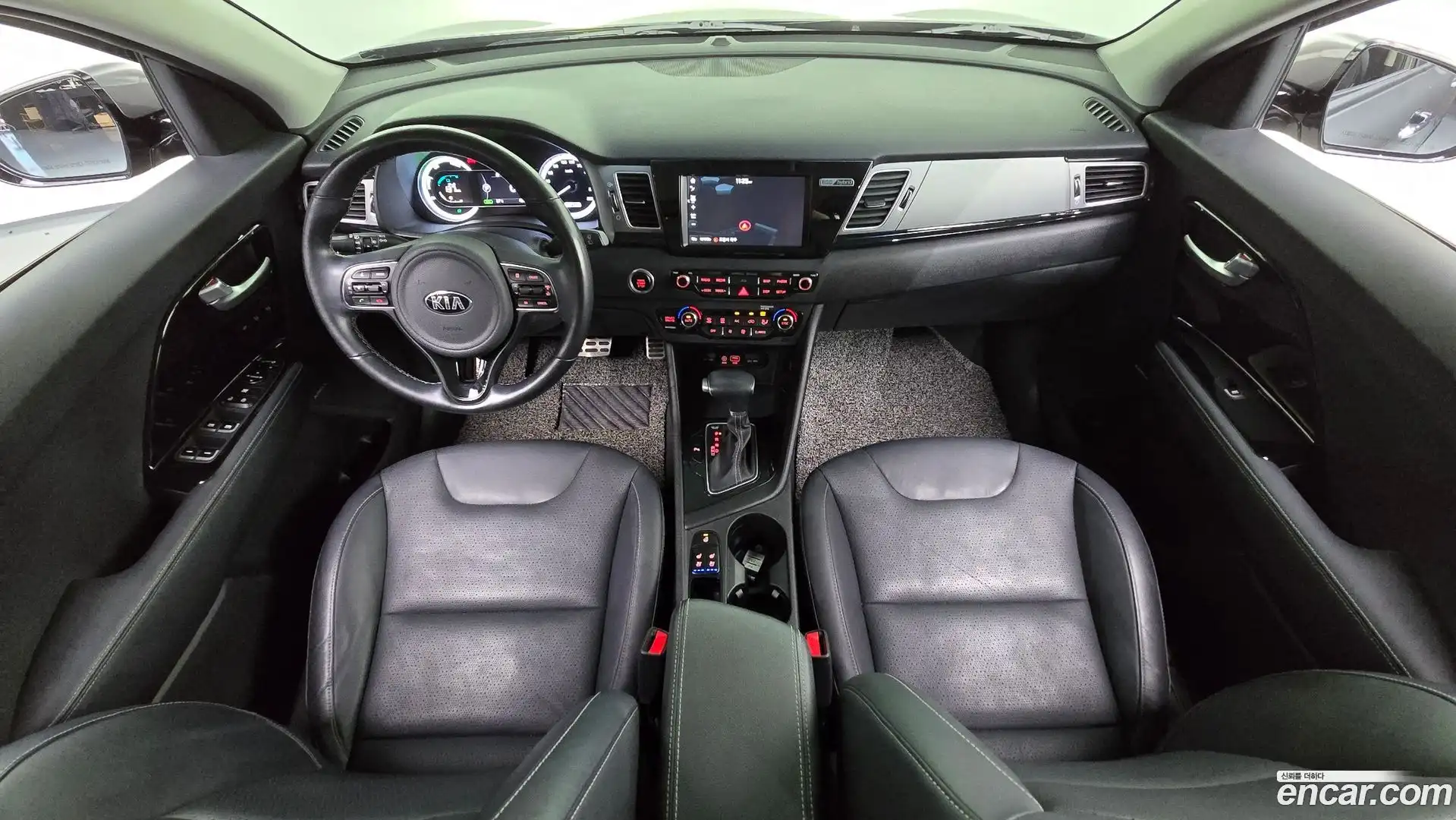 Niro Kia 2017.11-INNER-007