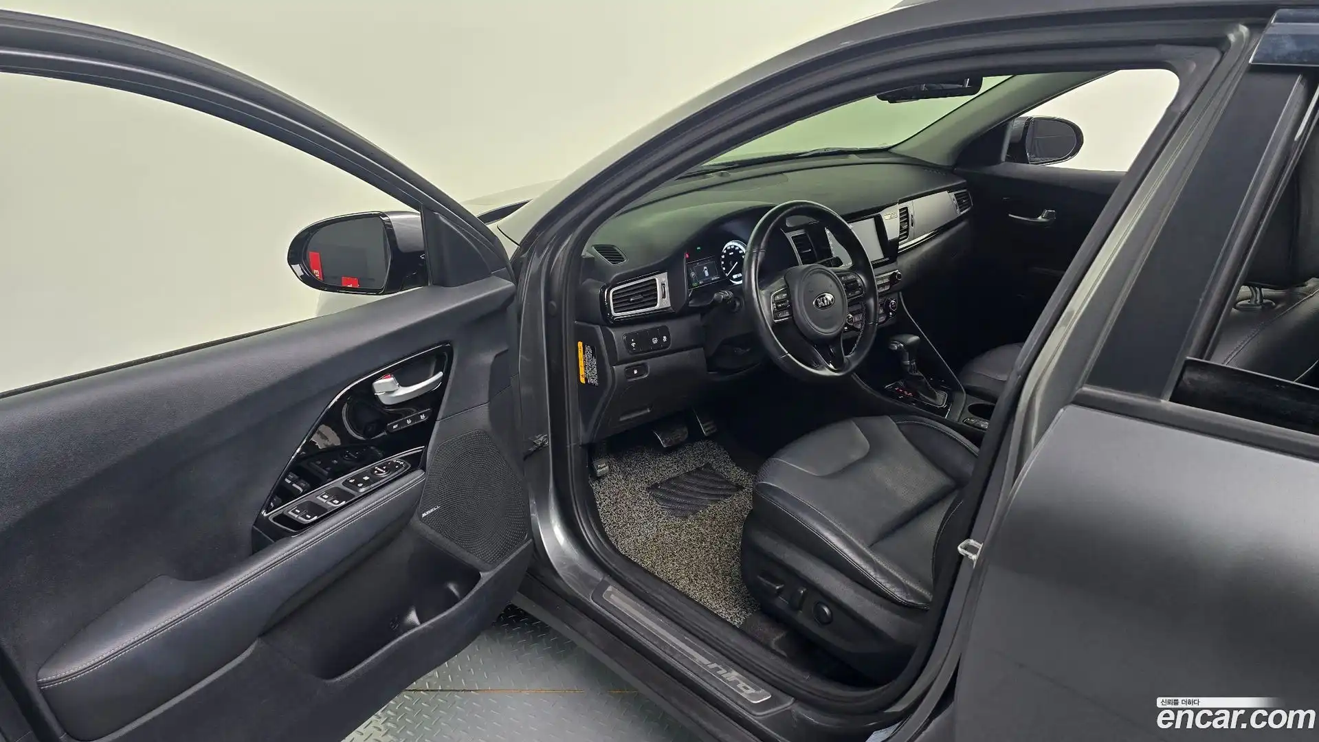 Niro Kia 2017.11-OPTION-015