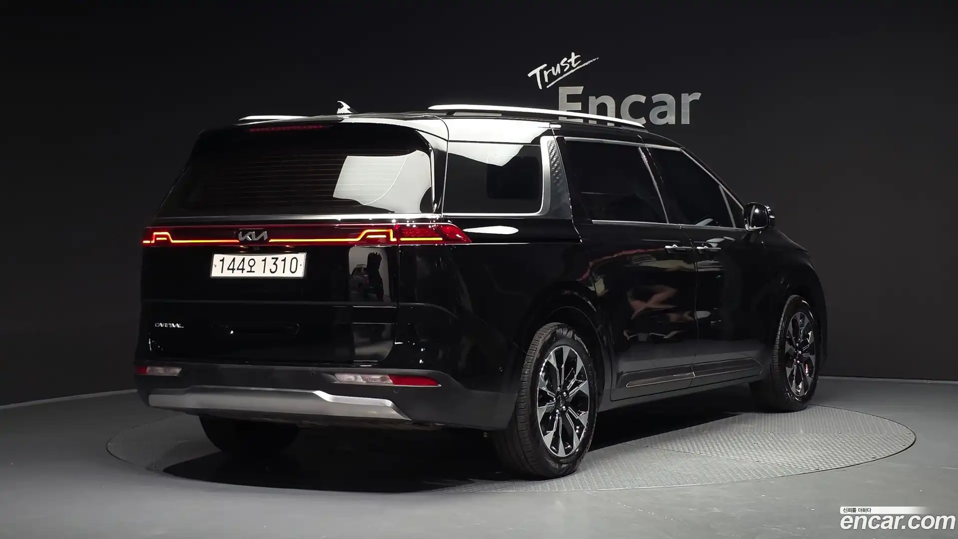 Canival Kia 2022.10-OUTER-002