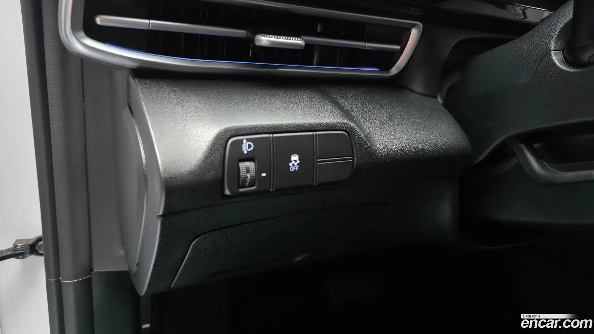 AVANTE Hyundai 2023.3-OPTION-041
