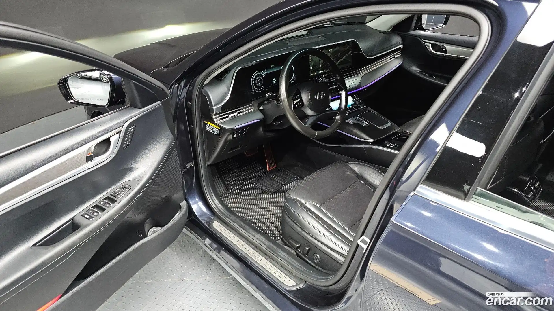 Grandeur Hyundai 2020.3-INNER-010