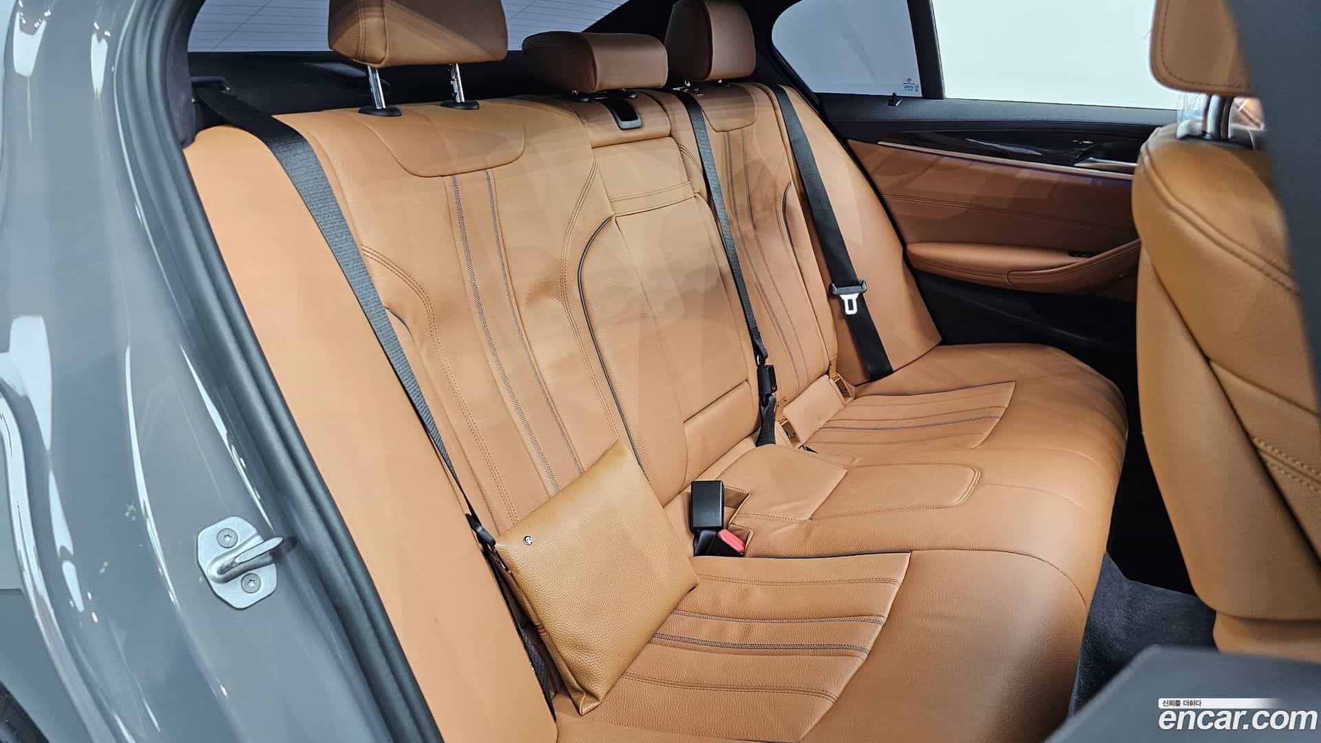 5-Series BMW 2021.10-OPTION-016
