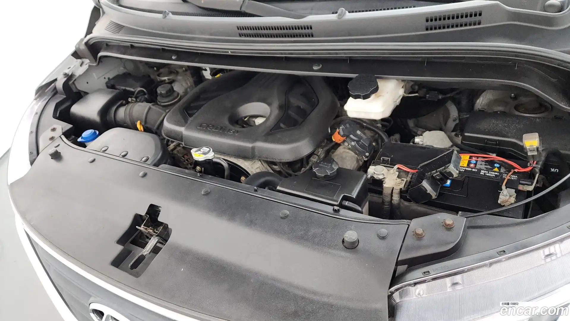 Starex Hyundai 2019.1-OUTER-006