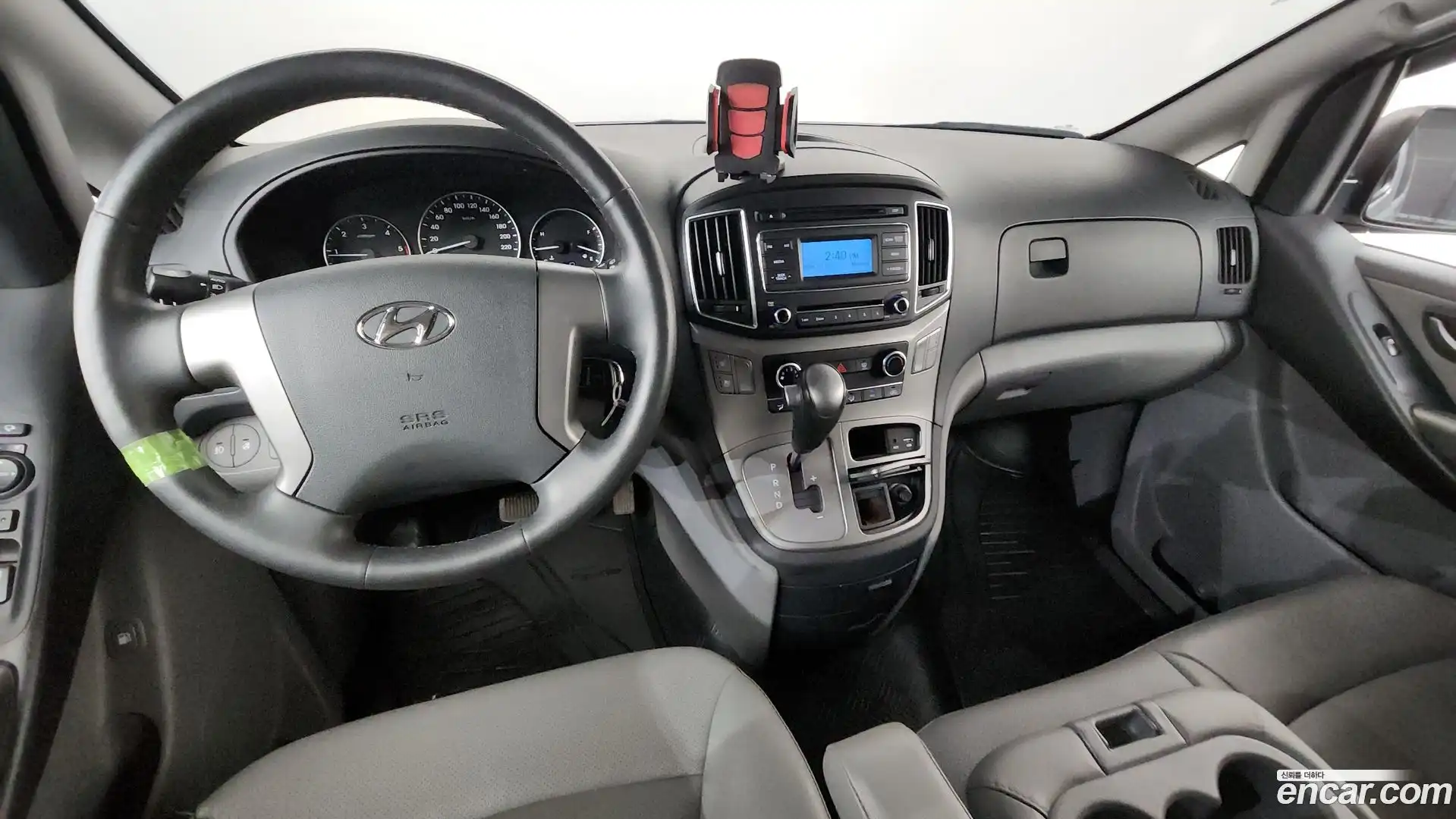 Starex Hyundai 2019.1-INNER-007