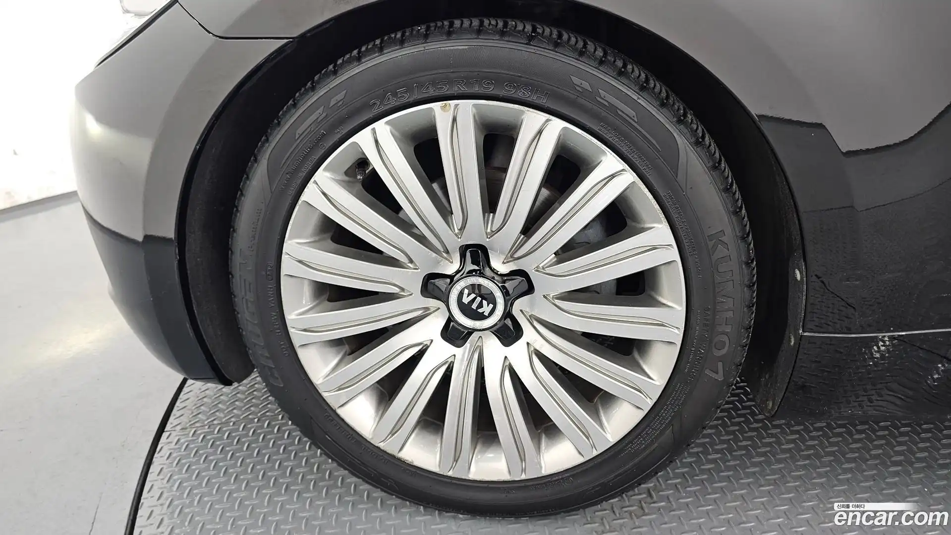 K9 Kia 2014.11-OUTER-005