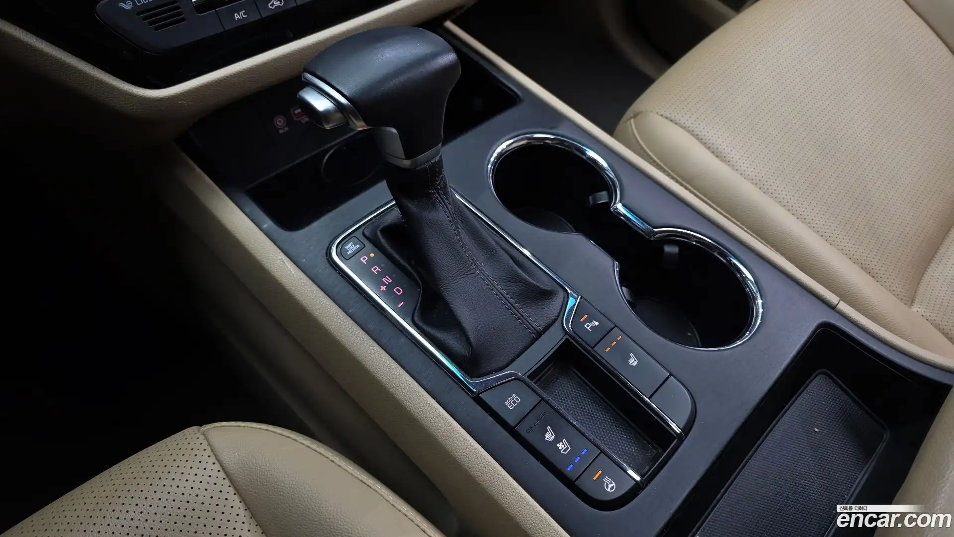 Canival Kia 2019.0-INNER-009