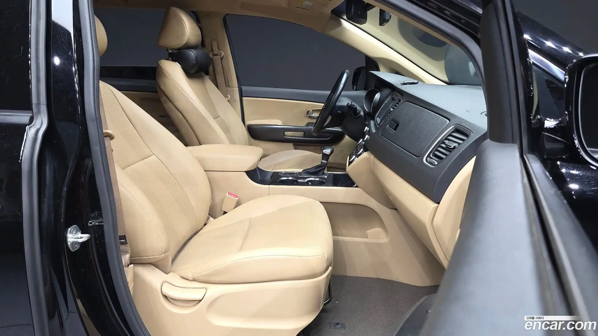 Canival Kia 2019.0-OPTION-015
