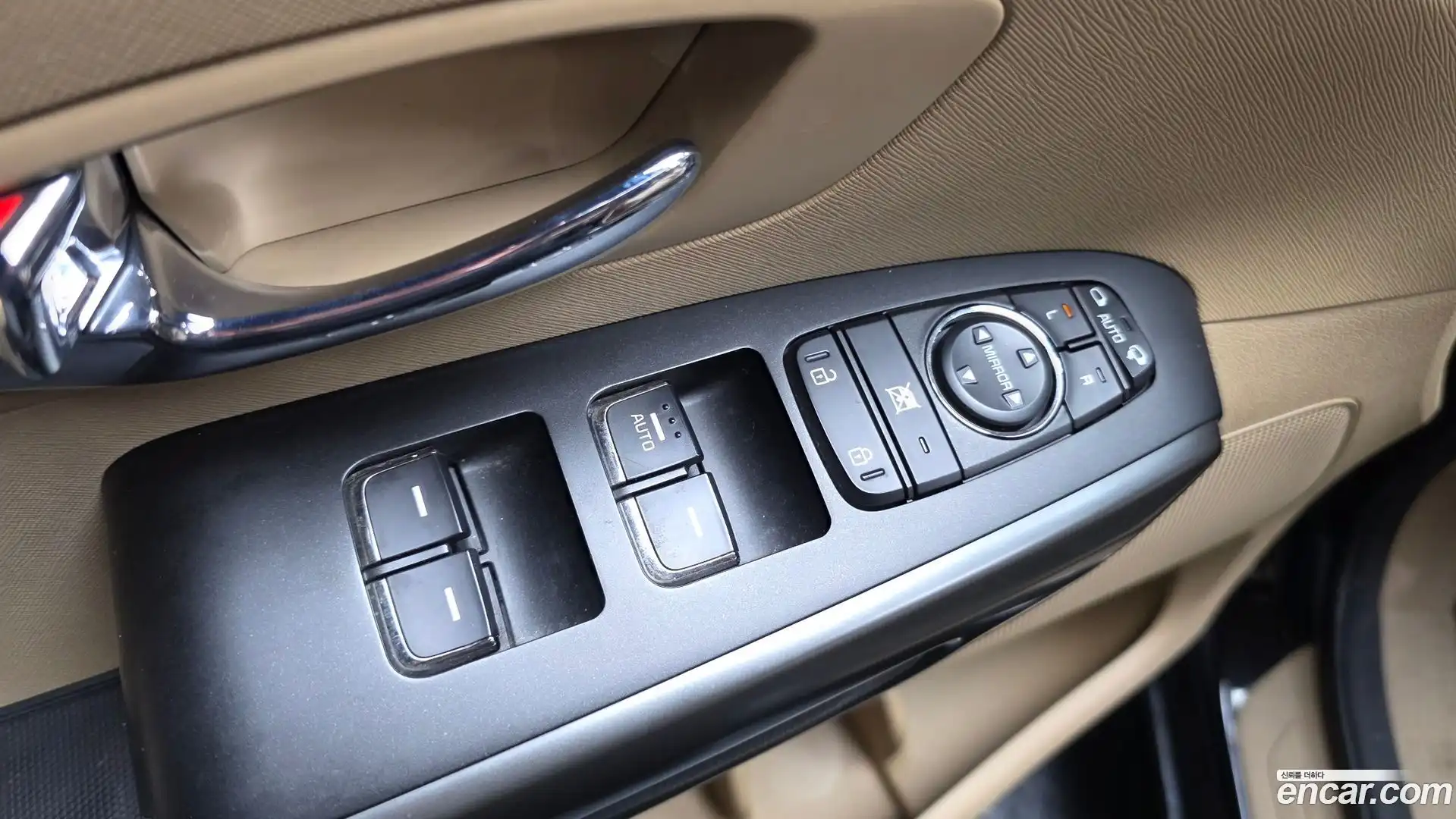 Canival Kia 2019.0-OPTION-040