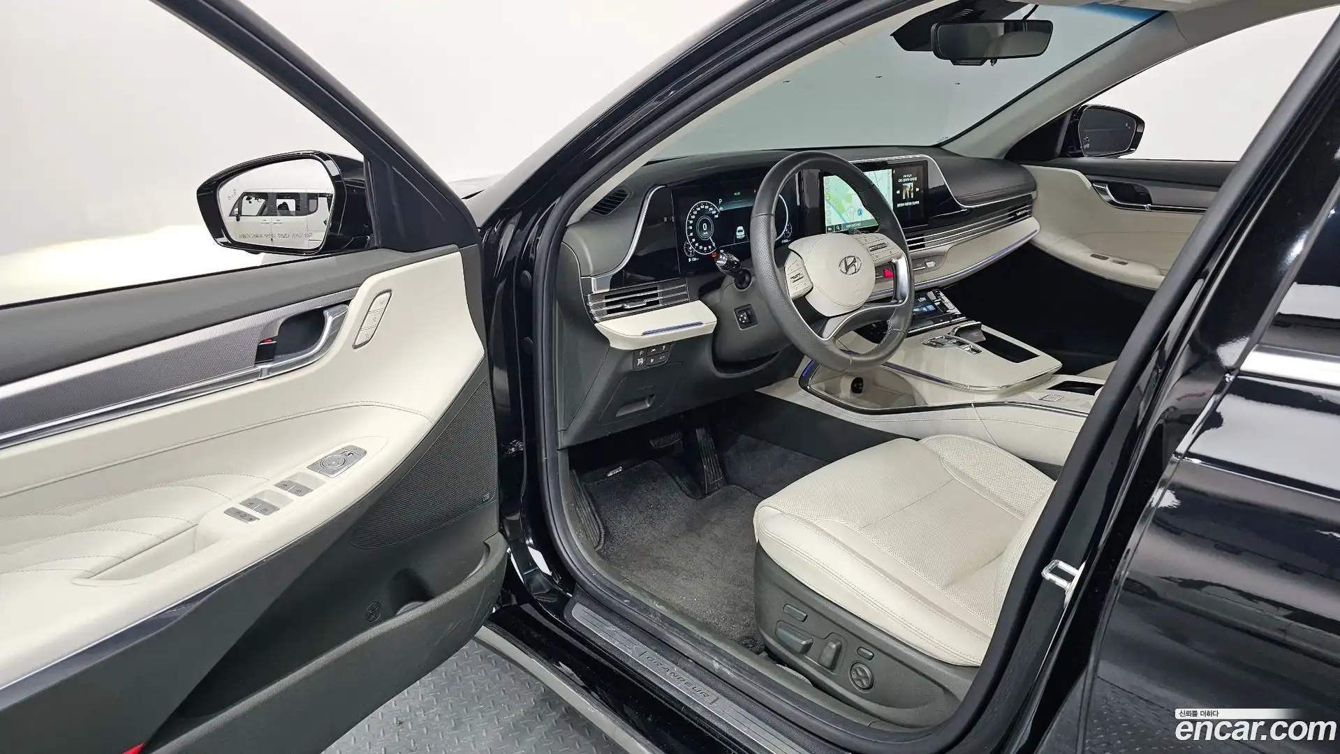Grandeur Hyundai 2022.5-INNER-010