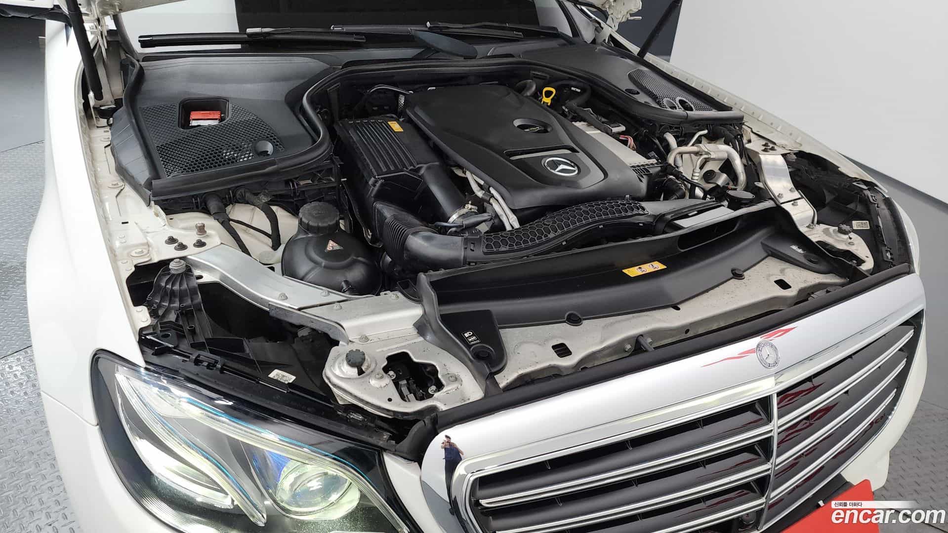 E-Class Mercedes-Benz 2016.9-OUTER-006