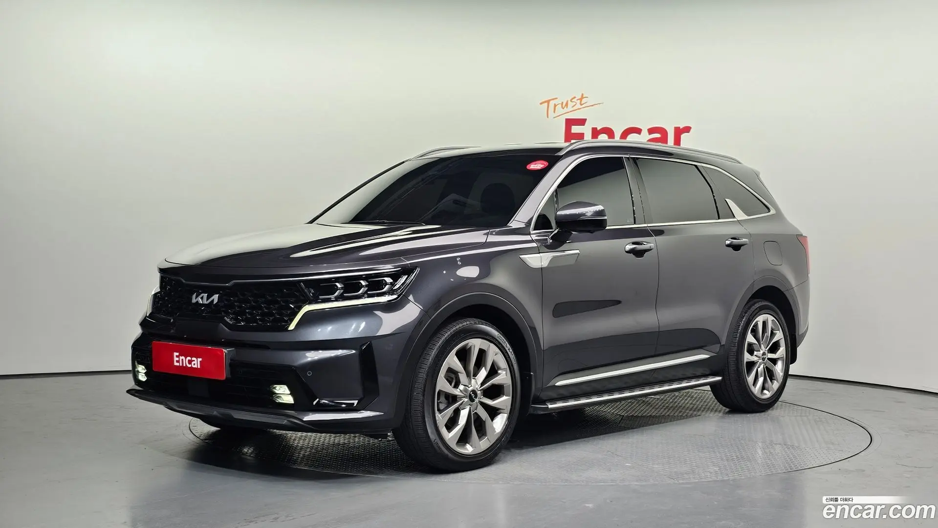 Main__Slider__Photo:Sorento Kia 2023.6-0