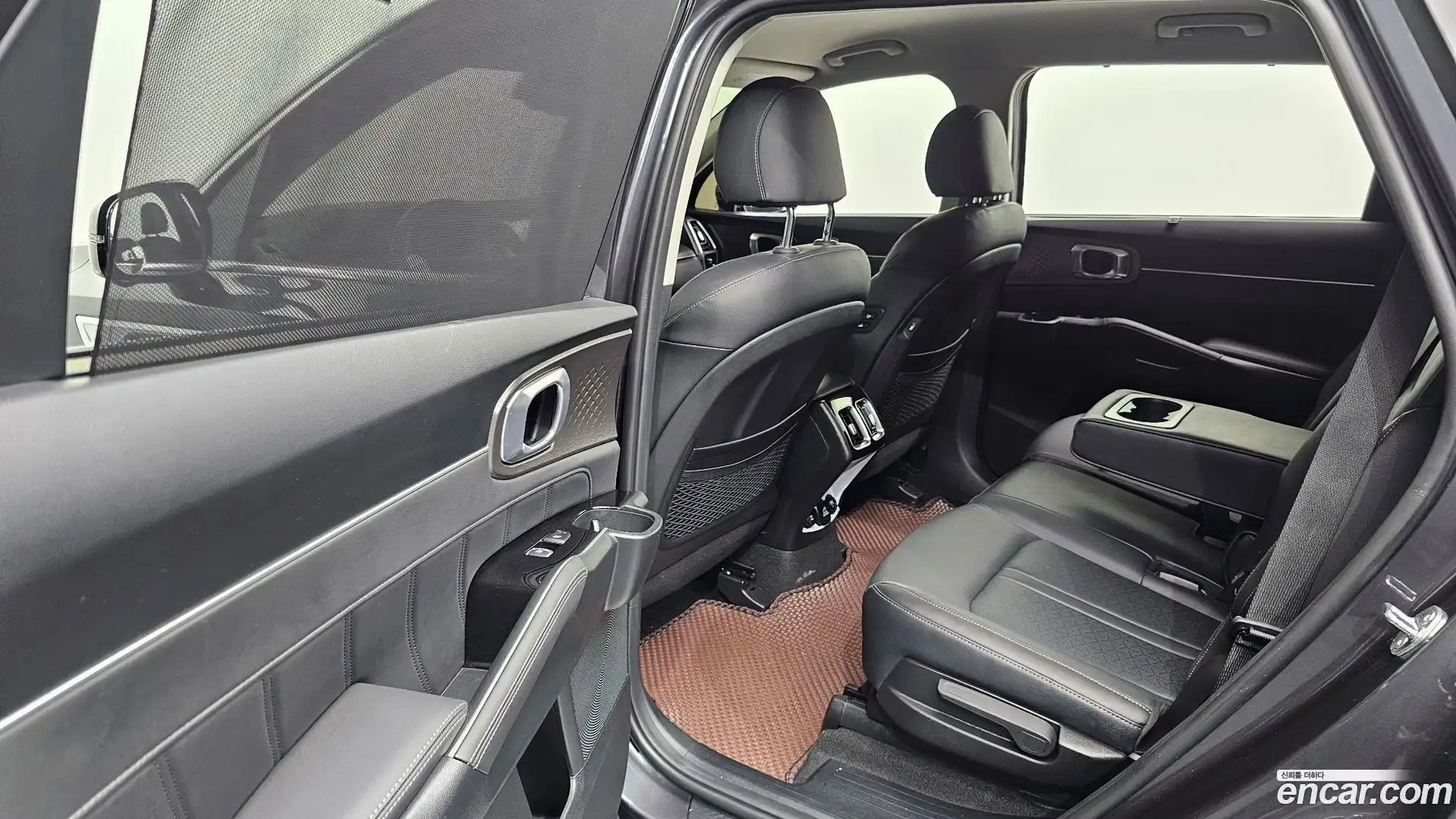Sorento Kia 2023.6-OPTION-015