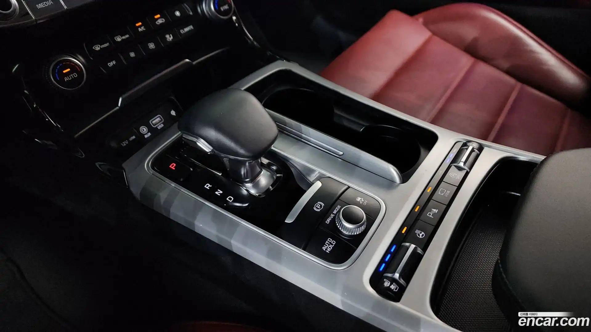 Stinger Kia 2019.10-INNER-009