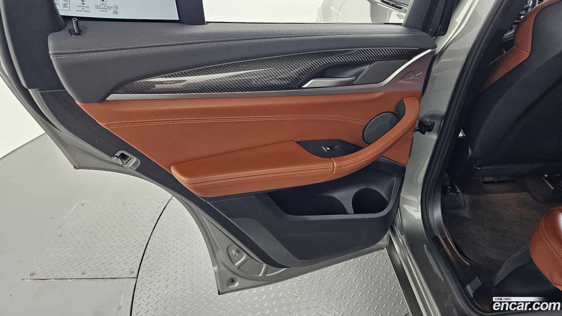 X3M BMW 2020.10-INNER-035