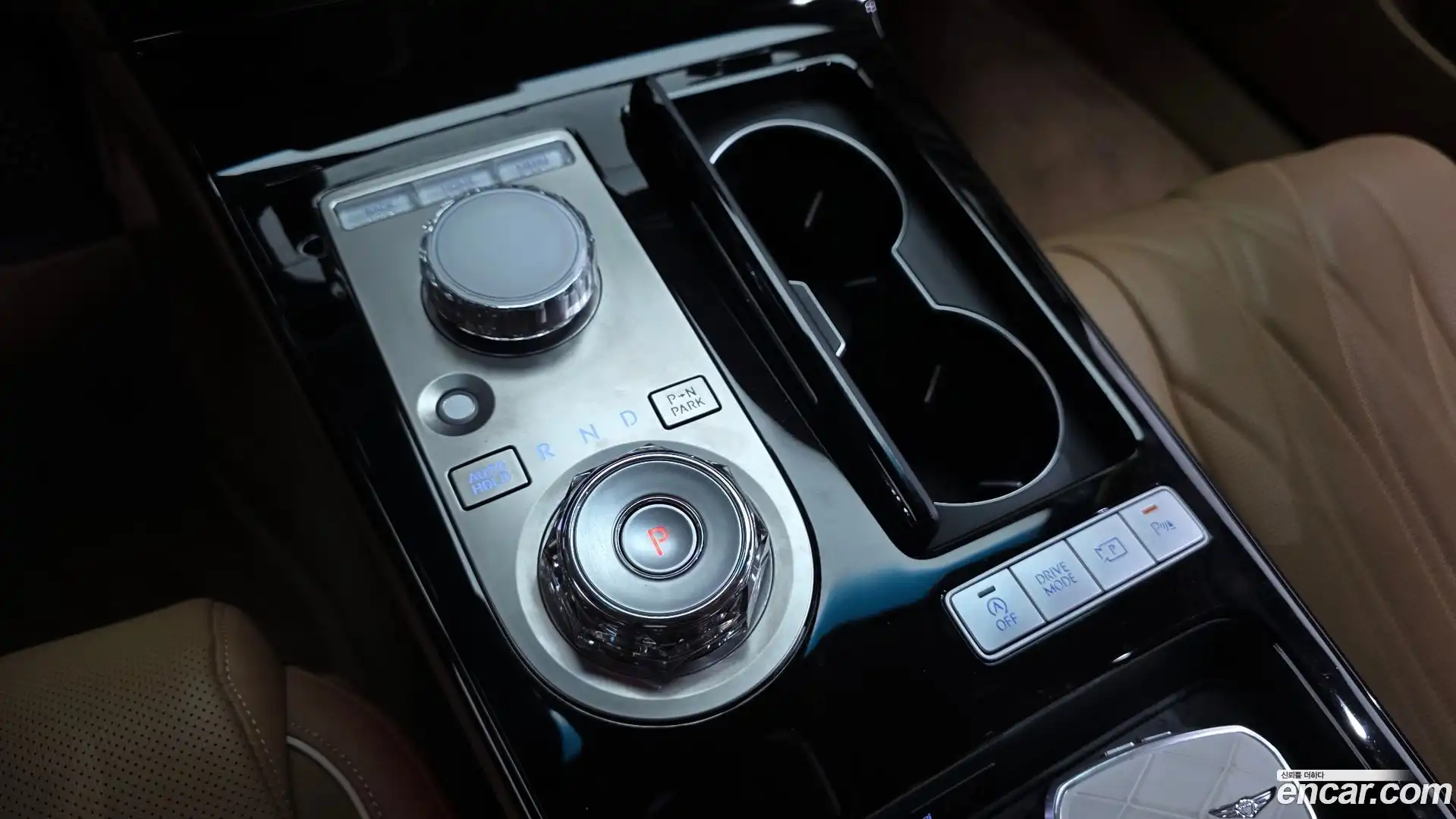 G80 Genesis 2024.4-INNER-009